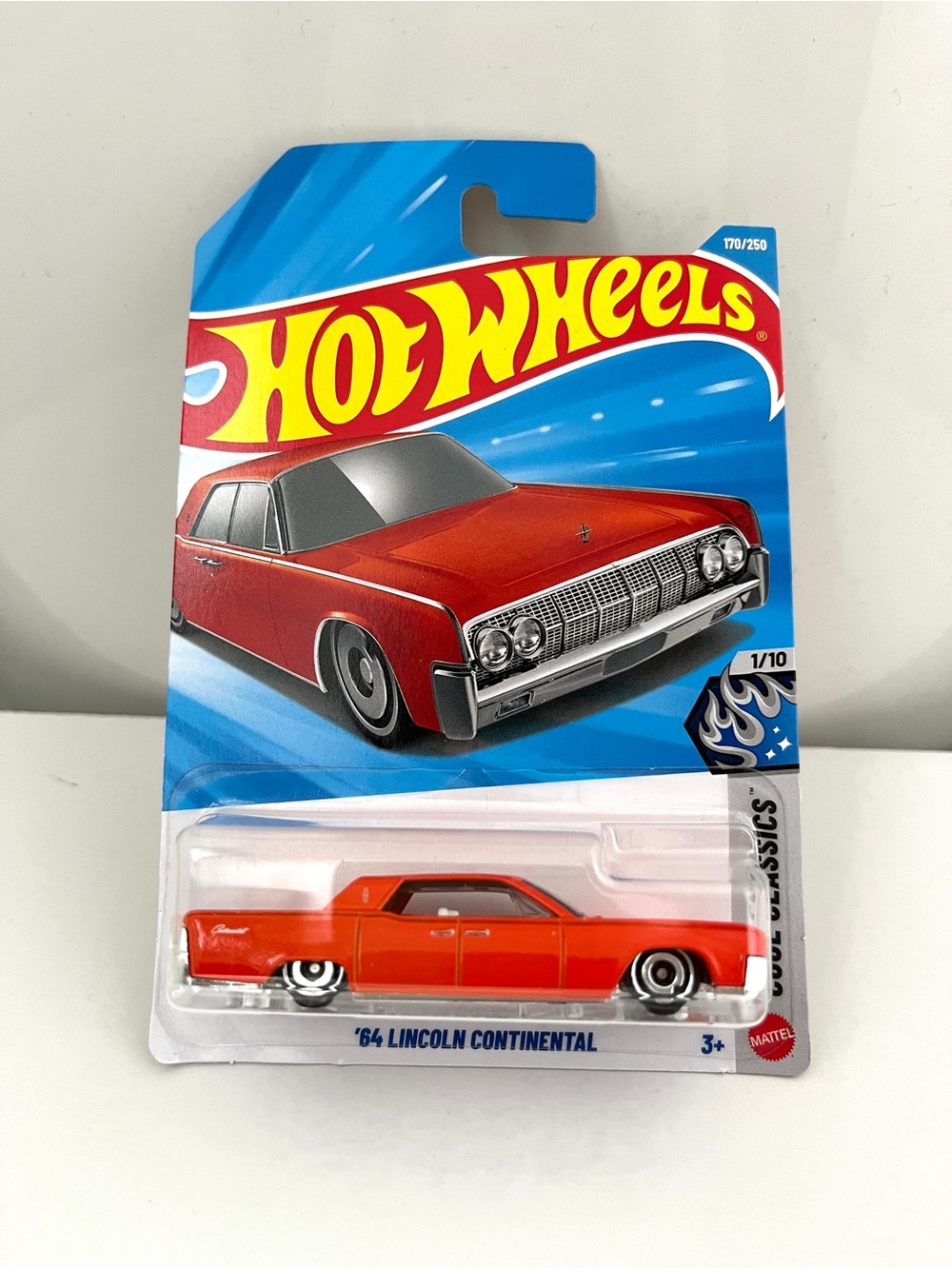 Brand New Hot Wheels ‘64 Lincoln Continental ( Cool Classics)